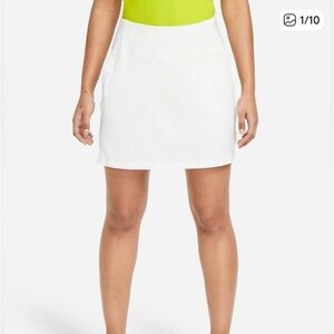 Nike Dri Fit UPF 40 Standard Size Golf Skirt Large NWT